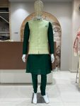 DESIGNER SILK JACQUARD MEN'S KURTA PAYJAMA WITH KOTI  PISTA