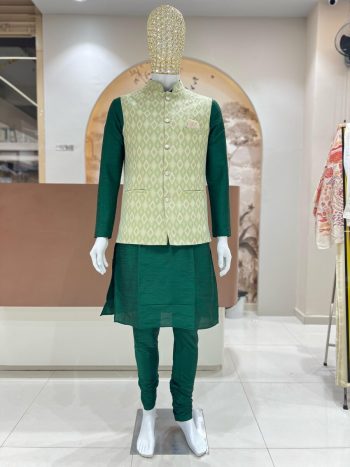 DESIGNER SILK JACQUARD MEN'S KURTA PAYJAMA WITH KOTI GREEN