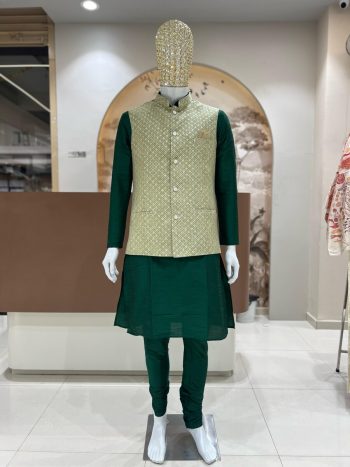 DESIGNER SILK JACQUARD MEN'S KURTA PAYJAMA WITH KOTI  GREEN