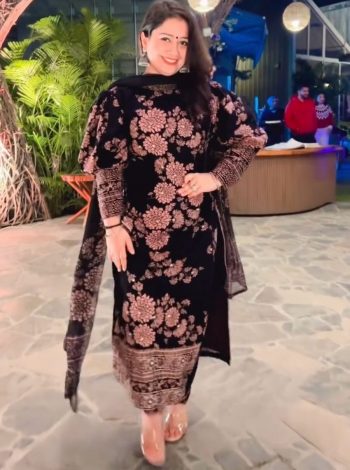 DESIGNER GEORGETTE EMBROIDERY AND MOTI WORK TOP BOTTOM WITH DUPATTA BLACK
