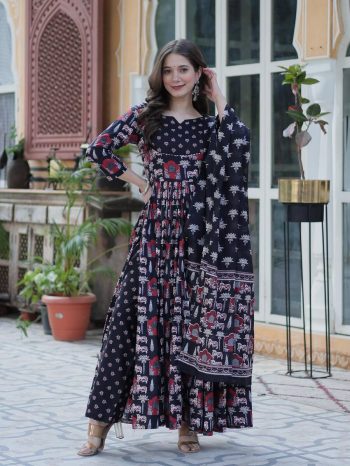 DESIGNER PURE COTTON PRINTED NAYRA CUT KURTI BOTTOM WITH DUPATTA BLACK