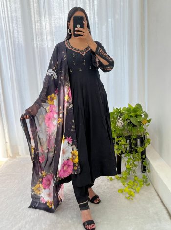 DESIGNER ROMAN SILK HAND EMBROIDERY WORK GOWN BOTTOM WITH DUPATTA BLACK