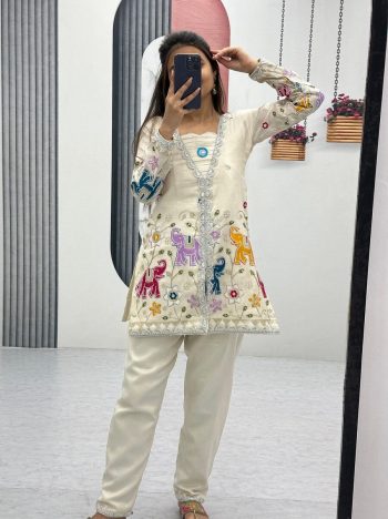 DESIGNER SHIMMER SILK EMBROIDERY THREAD SEQUENCE WORK TOP PENT SET OFF WHITE