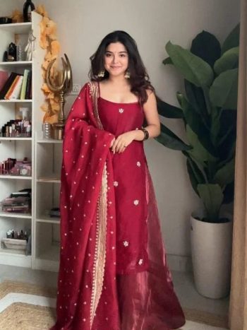 FANCY JIMMY CHOO THREAD SEQUENCE WORK TOP PALAZZO WITH DUPATTA RED