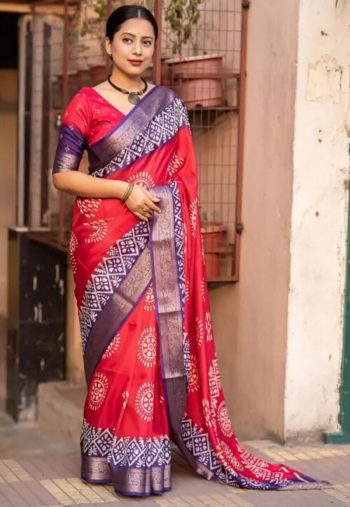 NEW ARRIVAL SOFT COTTON SILK BATIK PRINT WITH JACQUARD KANJIVARAM ZARI BORDER WORK SAREE WITH UNSTITCHED BLOUSE  RANI