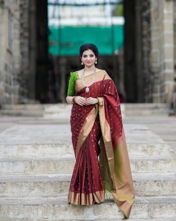 ATTRACTIVE  BANARASI SOFT SILK  GOLD  ZARI WEAVING WORK SAREE WITH UNSTITCHED BLOUSE   MAROON