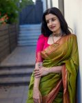 DESIGNER LICHI SILK JACQUARD WEAVING WORK SAREE WITH UNSTITCHED BLOUSE PARTY WEAR WHOLESALE PRICE ETHNIC GARMENT (2)