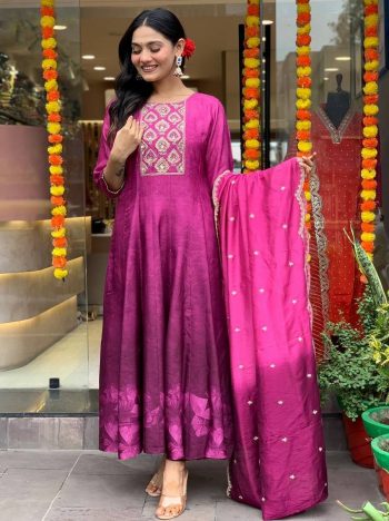 DESIGNER MUSLIN GOLDEN ZARI EMBROIDERY WORK TOP BOTTOM WITH DUPATTA PINK