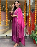 DESIGNER MUSLIN GOLDEN ZARI EMBROIDERY WORK TOP BOTTOM WITH DUPATTA PARTY WEAR WHOLESALE PRICE ETHNIC GARMENT (3)