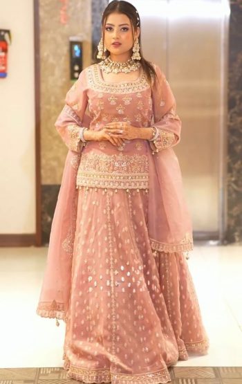 FANCY GEORGETTE EMBROIDERY SEQUENCE WORK WITH MOTI HANDWORK TOP LEHENGA WITH DUPATTA PEACH