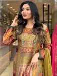 FASHIONABLE HEAVY SILK EMBROIDERY MIRROR HANDWORK TOP BOTTOM WITH DUPATTA PARTY WEAR WHOLESALE PRICE ETHNIC GARMENT (7)