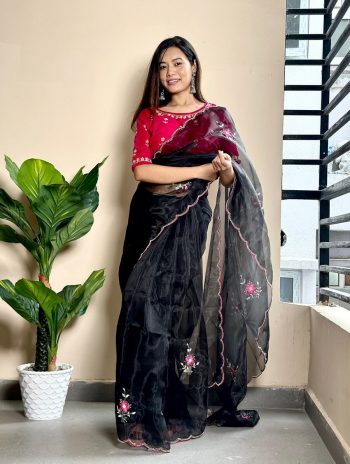 FASHIONABLE ORGANZA THREAD MOTI ARC BORDER SAREE WITH VELVET HEAVY MOTI WORK STITCHED BLOUSE BLACK