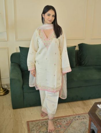 LATEST CHANDERI SILK EMBROIDERY SEQUENCE WORK TOP PALAZZO WITH DUPATTA OFF WHITE