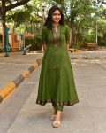 LATEST CHANDERI SILK WEAVING ZARI JACQUARD LACE WORK ANARKALI TOP WITH PENT SET PARTY WEAR WHOLESALE PRICE ETHNIC GARMENT (5)