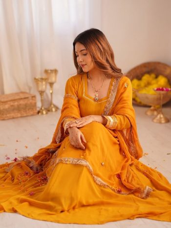 NEW ARRIVAL GEORGETTE FLAIRED LACE WORK PLAIN GOWN WITH DUPATTA YELLOW