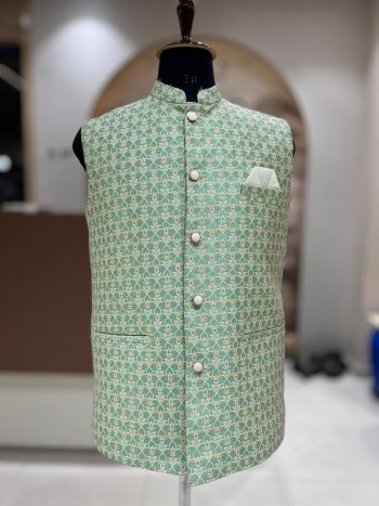 NEW ARRIVAL JACQUARD WITH WEAVING WORK MEN'S KOTI PISTA