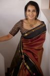 TRADITIONAL LICHI SILK JACQUARD ZARI BORDER WORK SAREE WITH UNSTITCHED BLOUSE PARTY WEAR WHOLESALE PRICE ETHNIC GARMENT (3)
