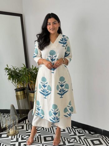 TRENDING COTTON FLORAL PRINTED A-LINE TOP WITH PENT SET BLUE