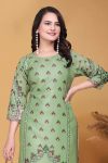 3NEW ARRIVAL MUSLIN DIGITAL PRINTED TOP BOTTOM SET CASUAL WEAR WHOLESALE PRICE ETHNIC GARMENT (27)
