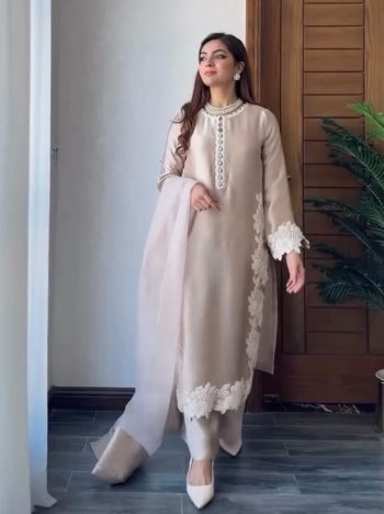 DESIGNER NATURAL SILK EMBROIDRY WORK WITH HEAVY PERAL MOTI HAND WORK TOP PALAZZO WITH DUPATTA CREAM