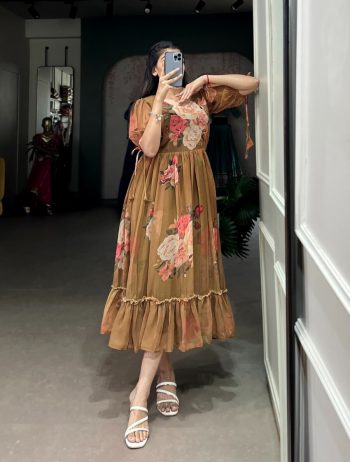 FANCY GEORGETTE FLORAL PRINTED ONEPIECE CHIKU
