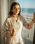 FANCY NATURAL CREPE EMBROIDERY SEQUENCE WORK TOP PALAZZO WITH DUPATTA FESTIVE WEAR WHOLESALE PRICE ETHNIC GARMENT (3)