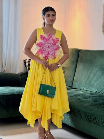 FANCY PARAMPARA SILK FLOWER CUTTING PASTING WORK ONE PIECE  YELLOW