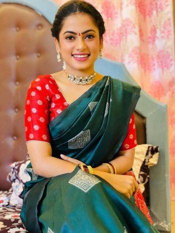 FASHIONABLE  SOFT LICHI SILK JACQUARD WORK SAREE WITH UNSTITCHED BLOUSE GREEN