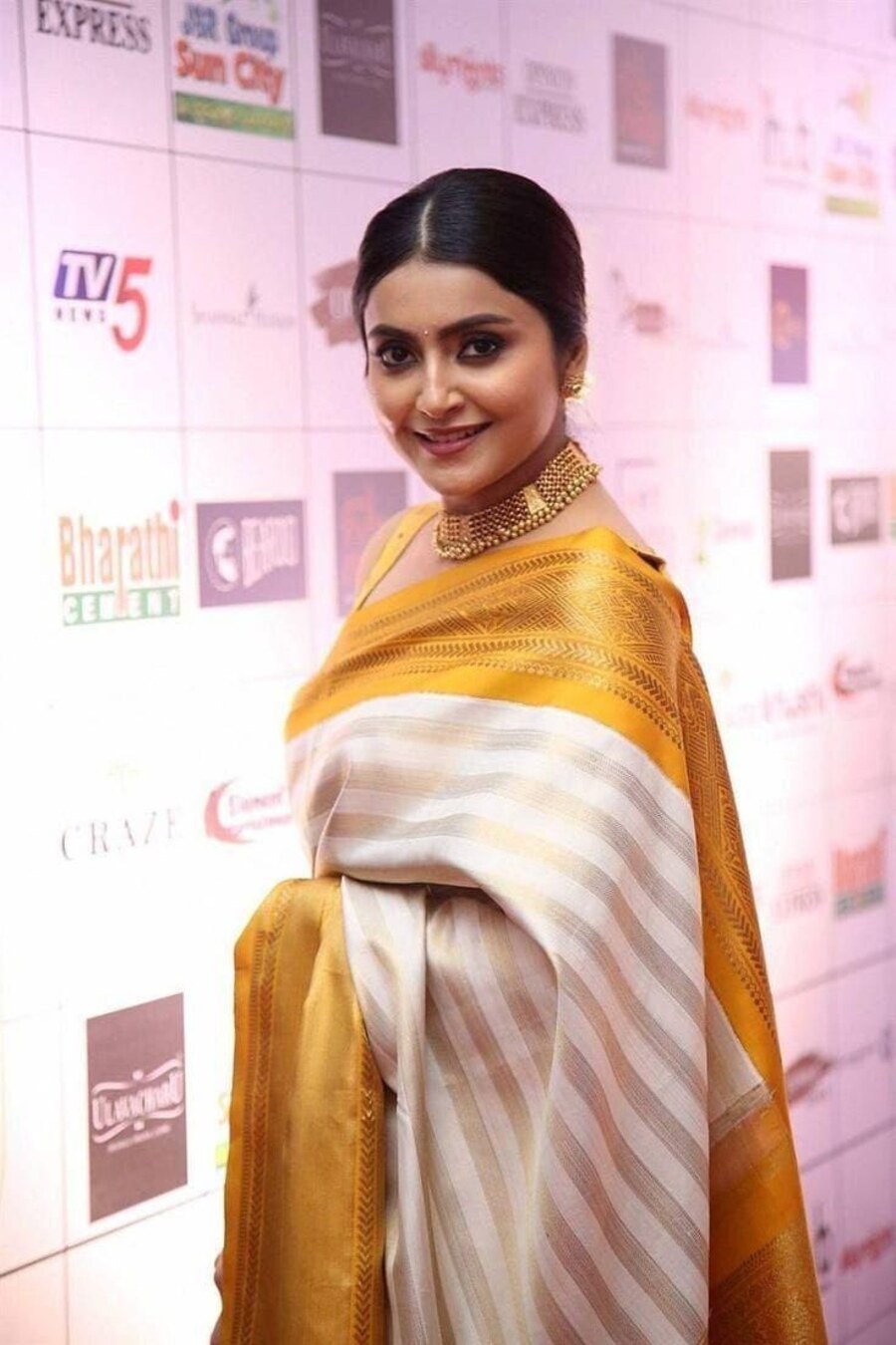 LUXURY SOFT LICHI SILK JACQUARD WORK SAREE WITH UNSTITCHED BLOUSE WEDDING WEAR WHOLESALE PRICE ETHNIC GARMENT (6)