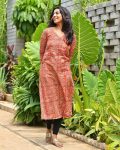 NEW ARRIVAL COTTON FLOWER PRINTED KURTI CASUAL WEAR WHOLESALE PRICE ETHNIC GARMENT (3)