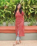 NEW ARRIVAL COTTON FLOWER PRINTED KURTI CASUAL WEAR WHOLESALE PRICE ETHNIC GARMENT (8)