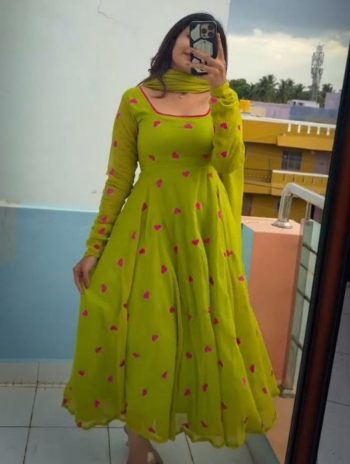 NEW ARRIVAL GEORGETTE HEART SHAPE WORK ANARKALI WITH DUPATTA GREEN