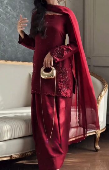NEW ARRIVAL NATURAL CREPE THREAD WITH SEQUENCE WORK TOP PATIYALA WITH DUPATTA MAROON