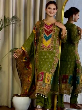 RICH LOOK GEORGETTE DIGITAL PRINT WITH REAL MIRROR HAND WORK AND HANGINGS LACE BORDER TOP BOTTOM WITH DUPATTA GREEN