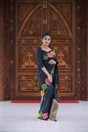 RICH LOOK SOFT LICHI SILK  JACQUARD WORK SAREE WITH UNSTITCHED BLOUSE BLACK