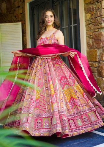 TRENDING HEAVY JAPAN SATIN SILK DIGITAL FOIL PRINT WORK GOWN BOTTOM WITH DUPATTA PINK