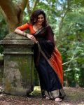 TRENDING LINEN SLUB WEAVING WORK SAREE WITH UNSTITCHED BLOUSE WHOLWSALE PRICE EHTNIC GARMENT (7)