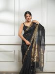 2ATTRACTIVE SOFT COTTON WEAVING JAQUARD BORDER SAREE WITH UNSTITCHED BLOUSE WEDDING WEAR WHOLESALE PRICE ETHNIC GARMENT (5)