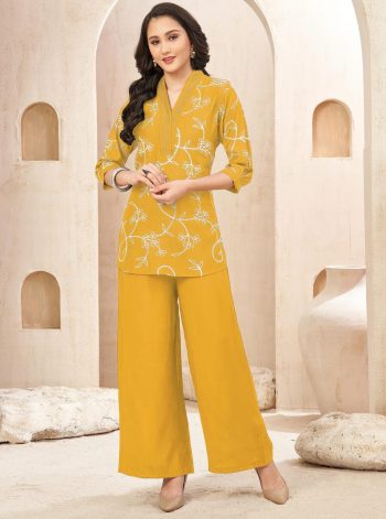 ATTRACTIVE VATICAN ARI WORK TOP BOTTOM SET YELLOW