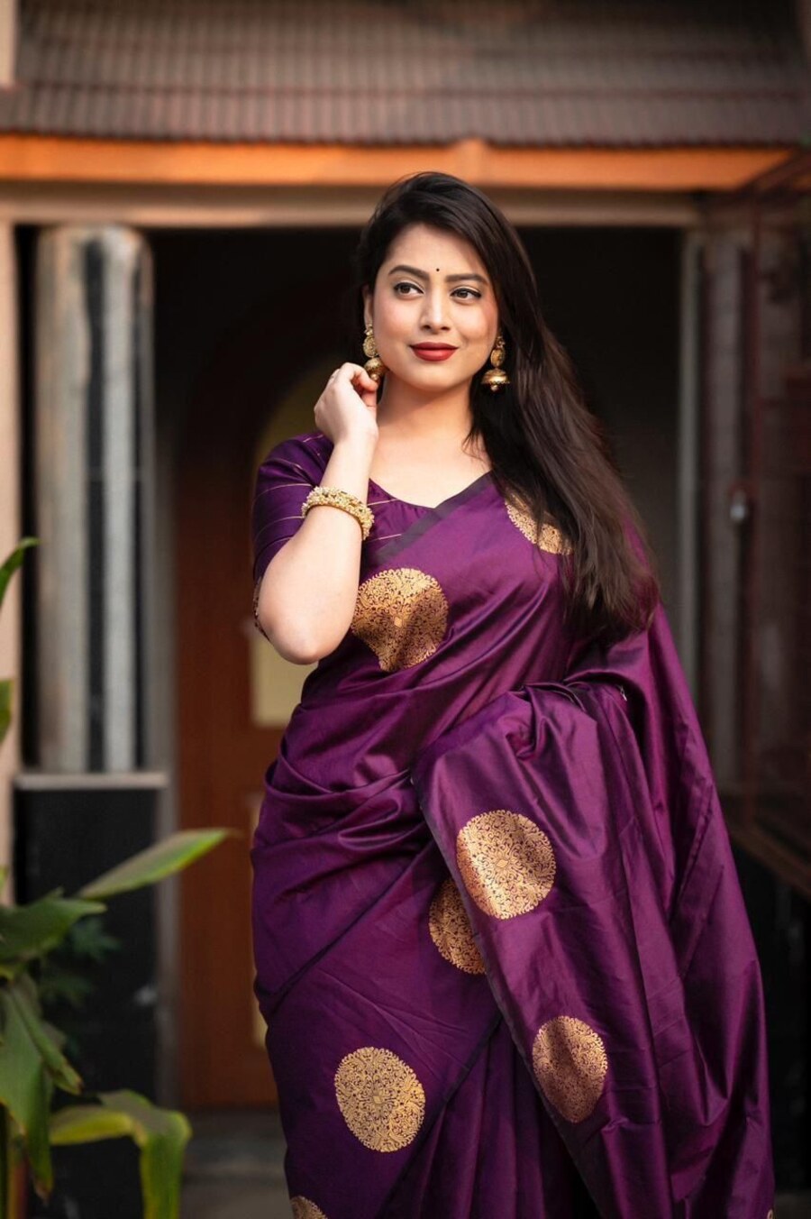 3DESIGNER LICHI SILK JACQUARD WORK SAREE WITH UNSTITCHED BLOUSE PARTY WEAR WHOLESALE PRICE ETHNIC GARMENT (16)
