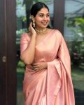 3LATEST SOFT LICHI SILK JACQUARD WORK SAREE WITH UNSTITCHED BLOUSE CASUAL WEAR WHOLESALE PRICE ETHNIC GARMENT (5)