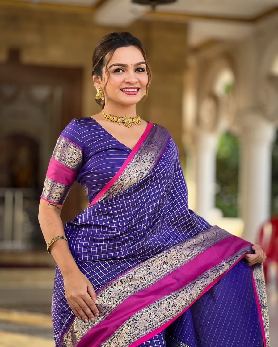 ATTRACTIVE BANARASI SOFT SILK WEAVING WORK SAREE WITH UNSTITCHED BLOUSE PARTY WEAR WHOLESALE PRICE ETHNIC GARMENT (7)