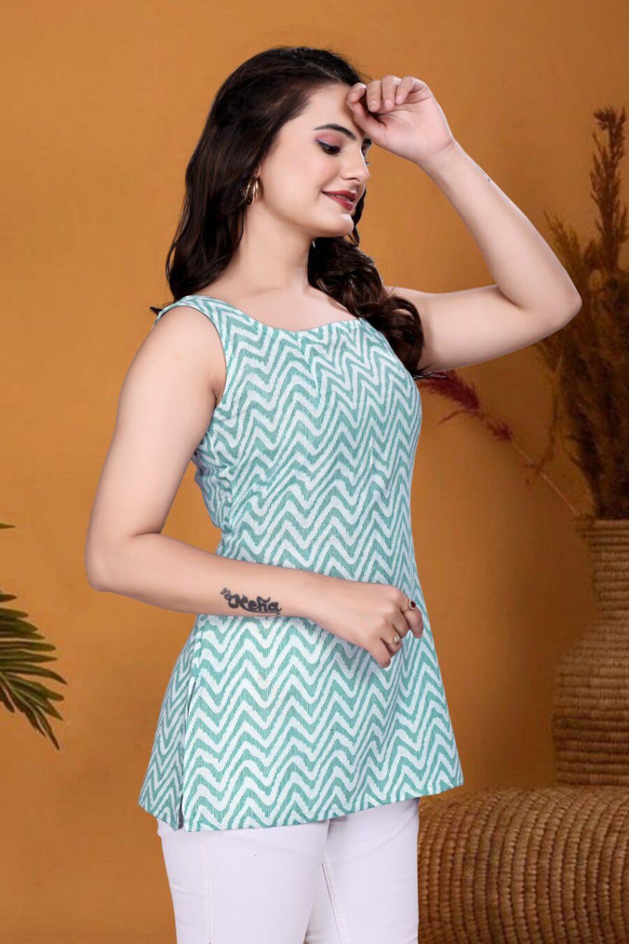 ATTRACTIVE COTTON PRINTED WORK TOP CASUAL WEAR WHOLESALE PRICE ETHNIC GARMENT (5)