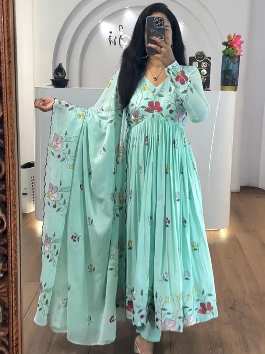 ATTRACTIVE GEORGETTE EMBROIDERY THREAD WORK GOWN BOTTOM WITH DUPATTA FESTIVAL WEAR WHOLESALE PRICE ETHNIC GARMENT(33)