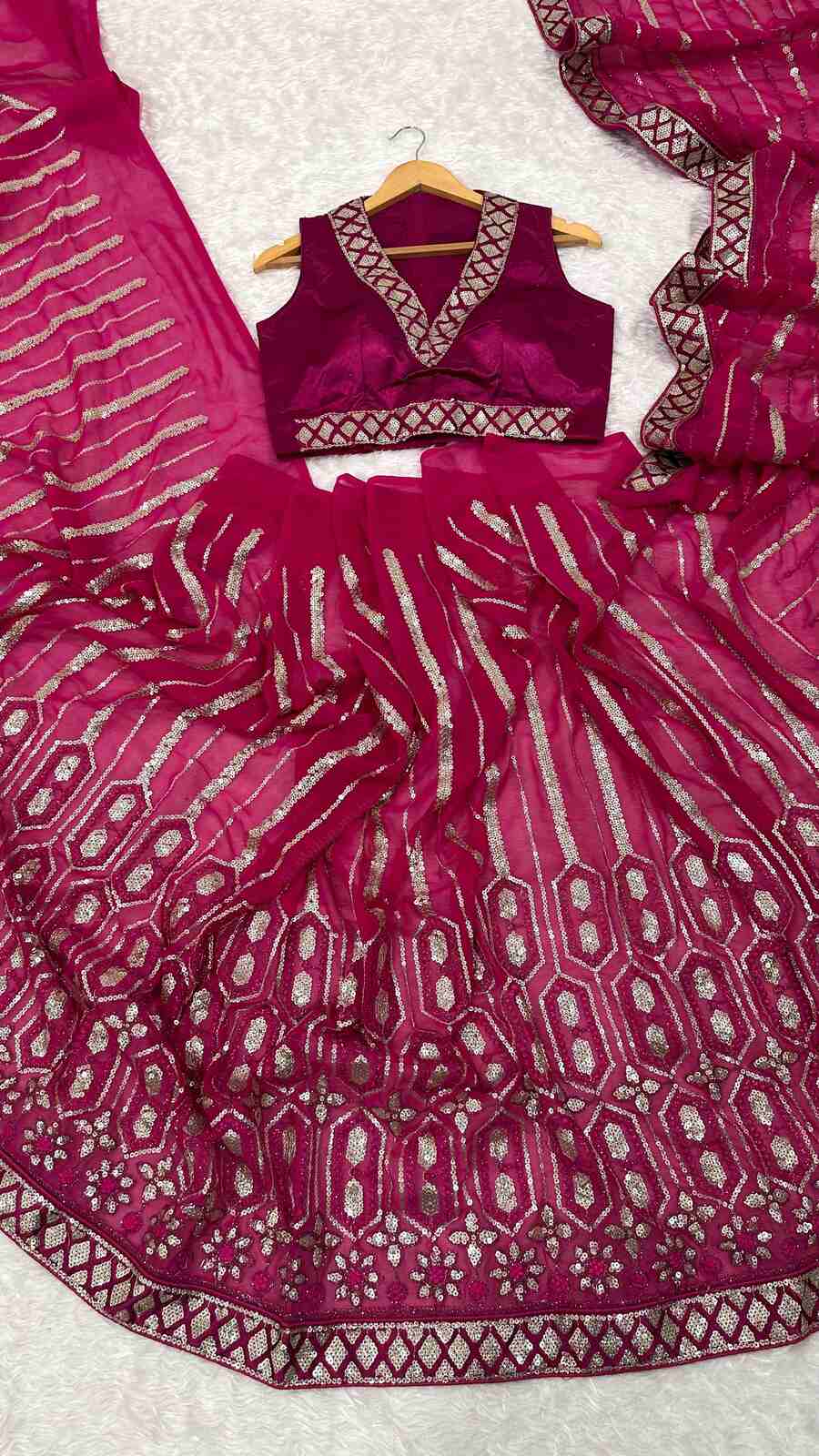 ATTRACTIVE GEORGETTE SEQUENCE , THREAD & DORI WORK SAREE WITH UNSTITCHED BLOUSE PARTY WEAR WHOLESALE PRICE ETHNIC GARMENT (1)