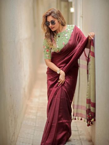 ATTRACTIVE KHADI COTTON HANDLOOM WORK SAREE WITH UNSTITCHED BLOUSE BROWN