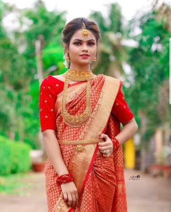 ATTRACTIVE LICHI SILK JACQUARD WORK SAREE WITH UNSTITCHED BLOUSE RED