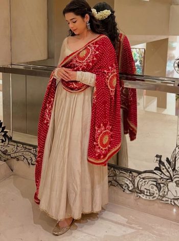 ATTRACTIVE ROMAN SILK LACE BORDER WORK GOWN BOTTOM WITH DUPATTA WHITE