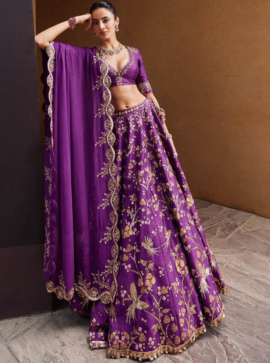 ATTRACTIVE THAI SILK SEQUENCE ZARI & DORI WORK LEHENGA CHOLI WITH DUPATTA PARTY WEAR WHOLESALE PRICE ETHNIC GARMENT (2)