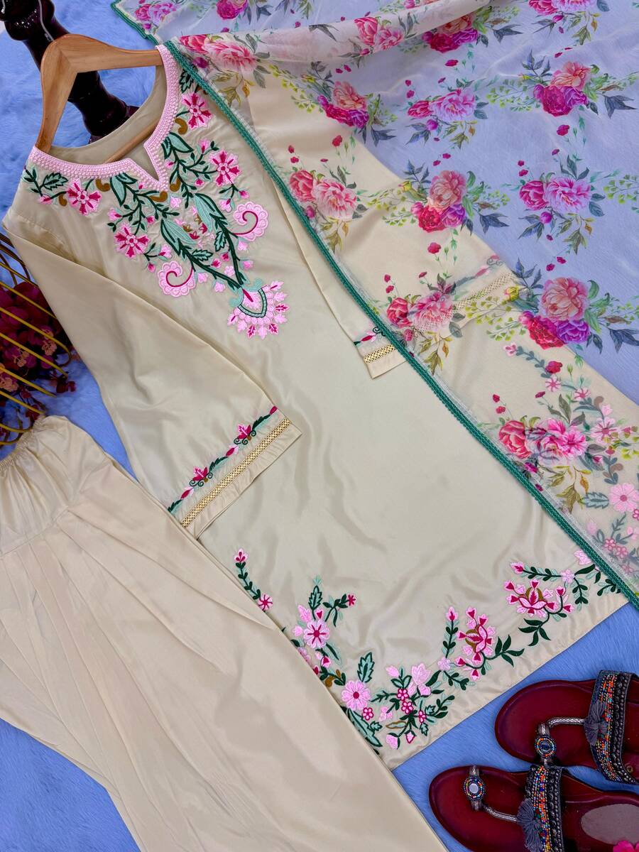 DESIGNER CREPE EMBROIDERY WORK TOP PATIYALA WITH DUPATTA FESTIVAL WEAR WHOLESALE PRICE ETHNIC GARMENT (8)